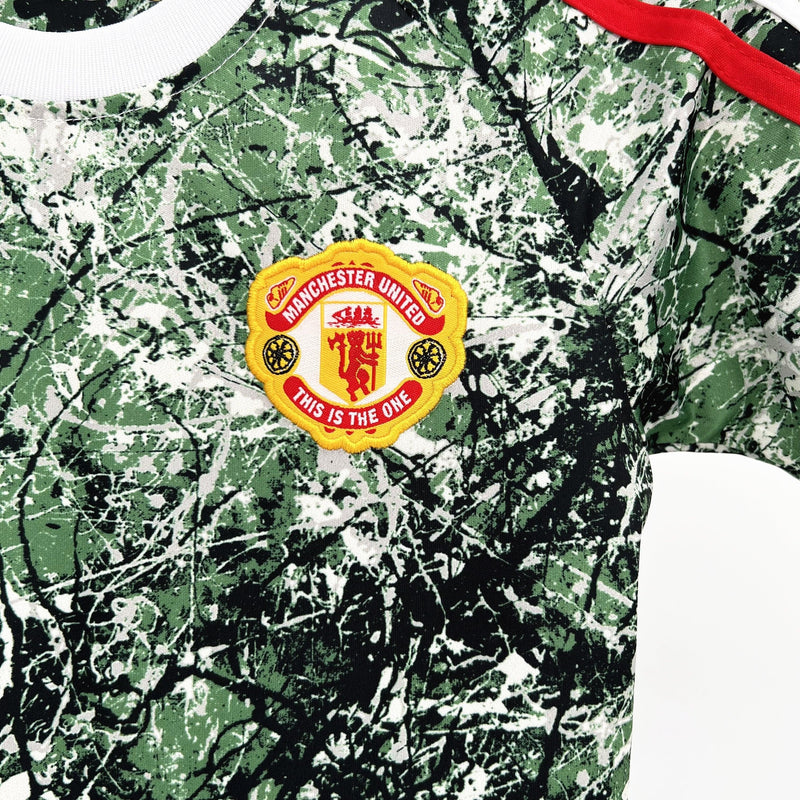 MANCHESTER UNITED EDICIÓN LIMITADA ADIDAS RETRO 24/25 CONJUNTO INFANTIL